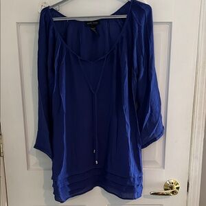 Elegant Women's Blue Blouse